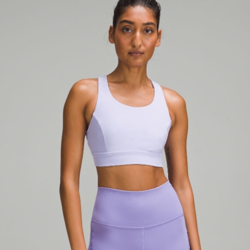 Lululemon Everlux Train Bra